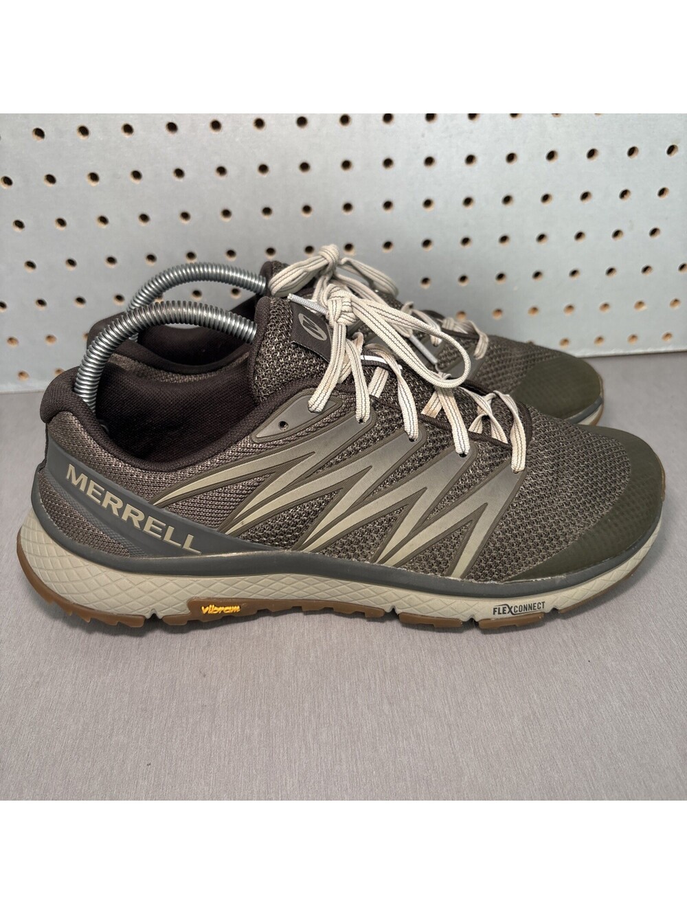 Merrell Bare Access XTR Shoes Mens Sz 9 Green Vibram Athletic Outdoor J12881